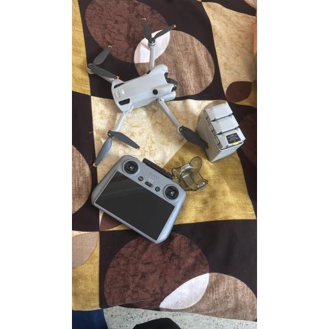 DJI Mini 4 combo pack rent in 